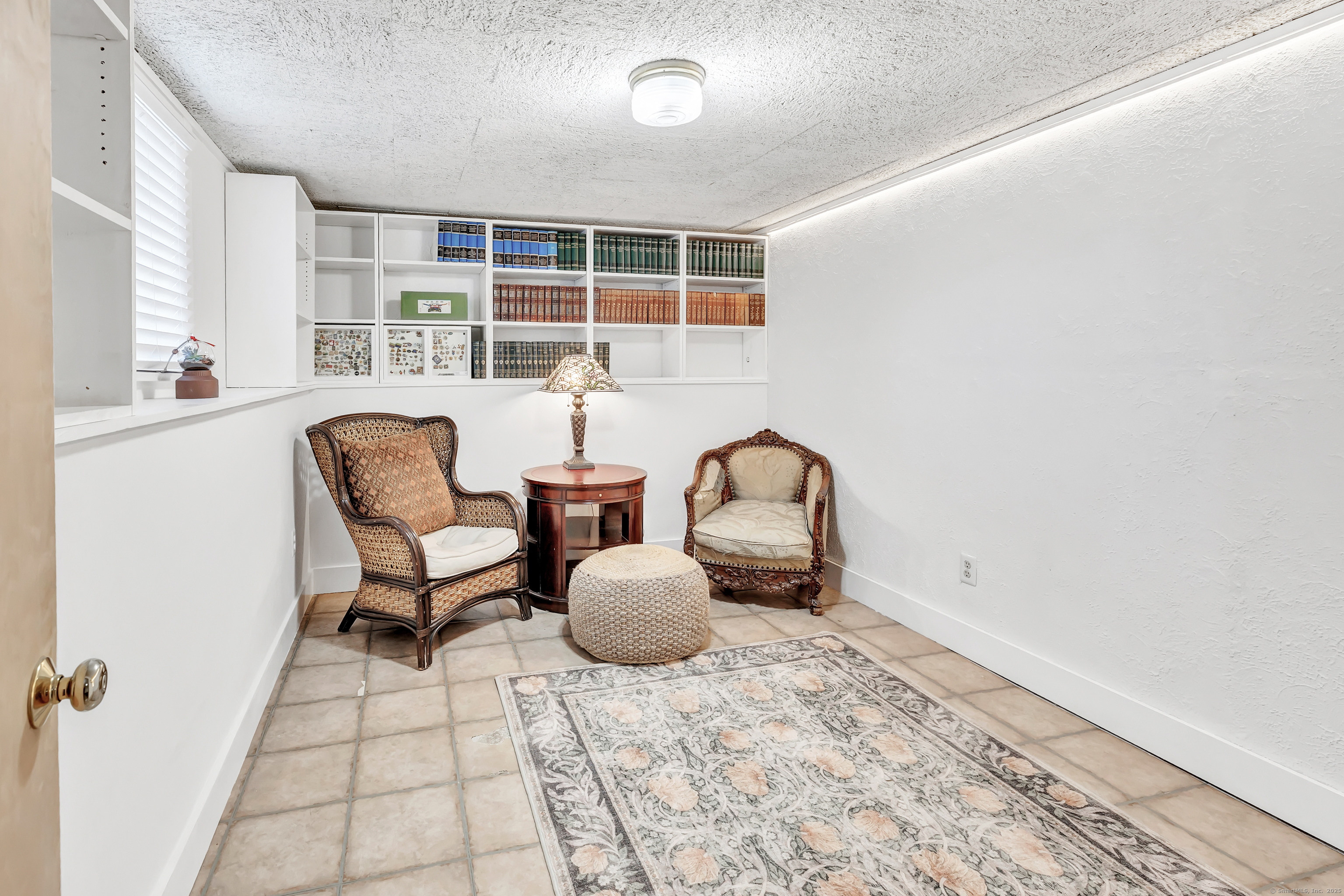 151 Kohanza Street Danbury CT 06811