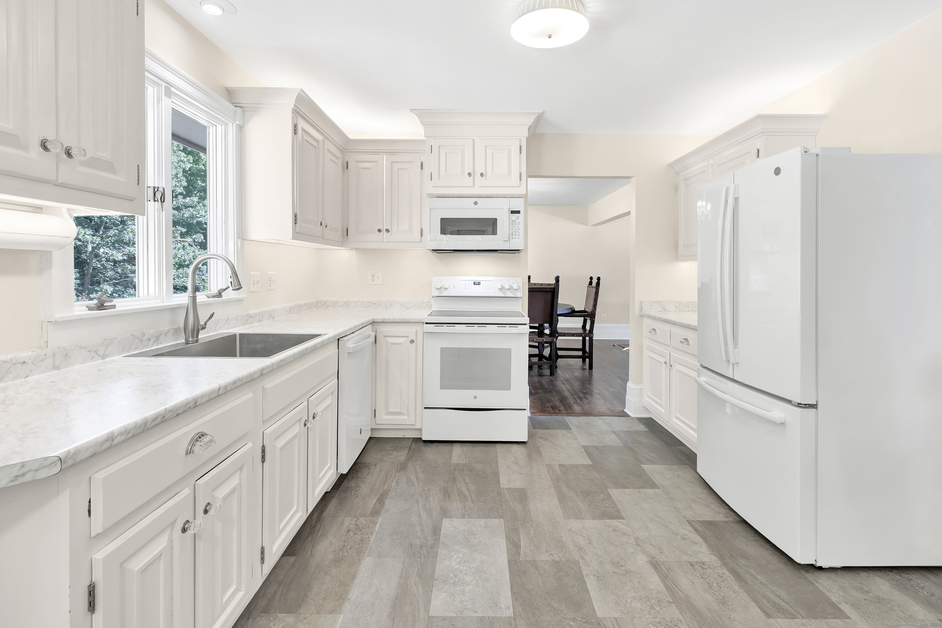 151 Kohanza Street Danbury CT 06811