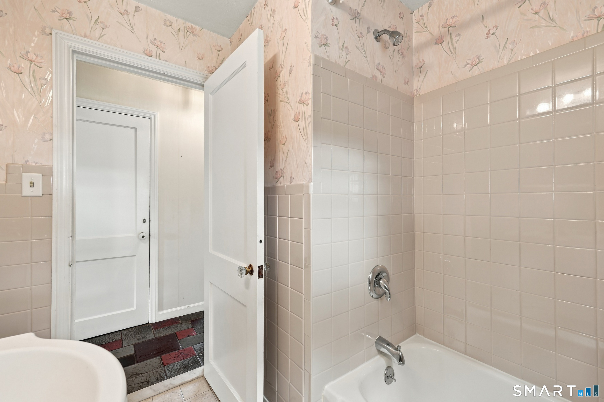 42 Oleary Drive Manchester CT 06040