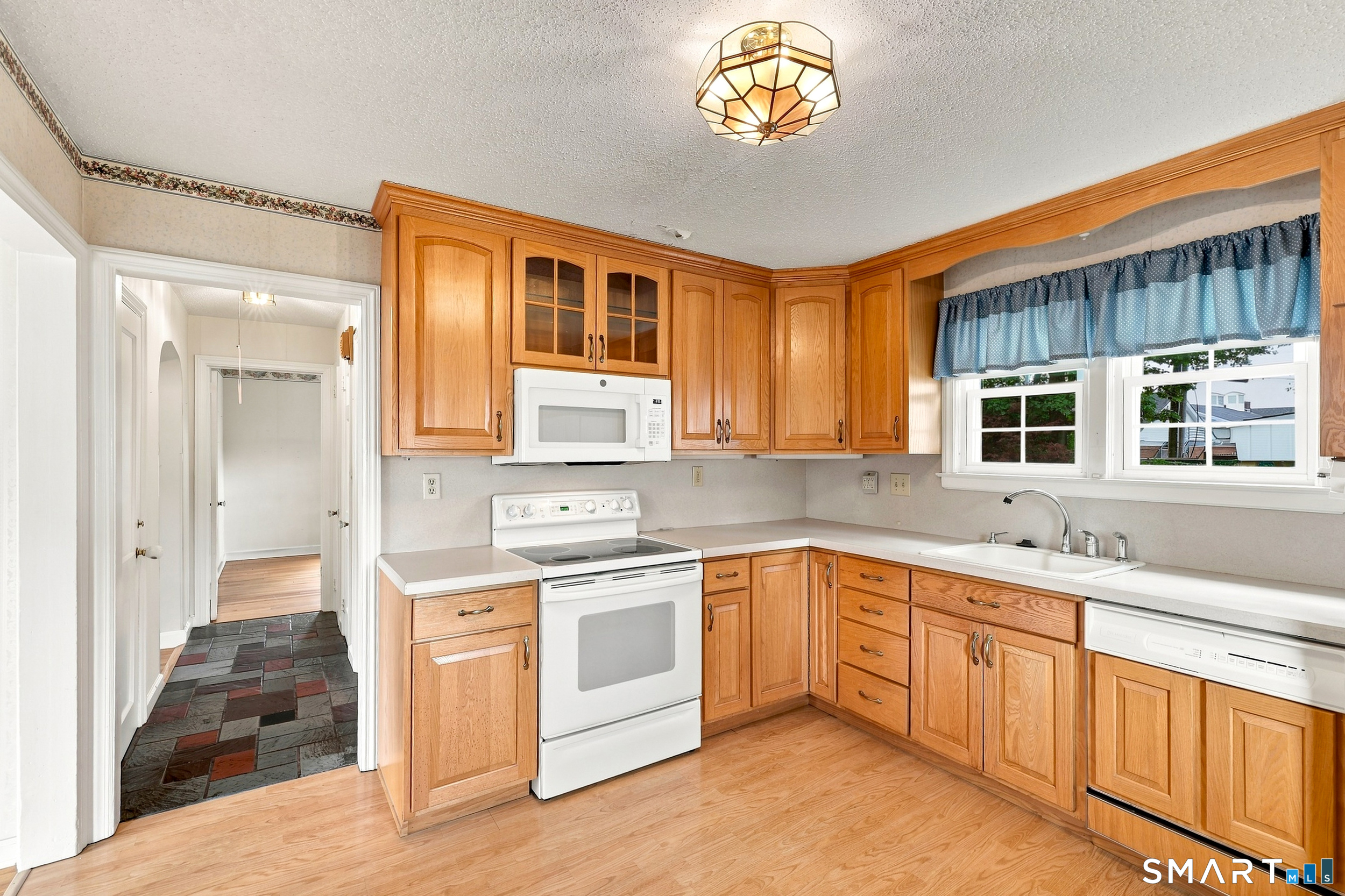42 Oleary Drive Manchester CT 06040
