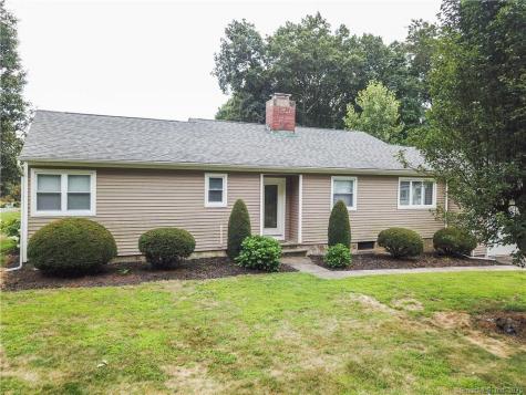89 Larchmont Avenue Waterbury CT 06708