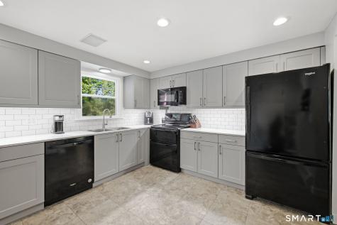 81 Warren Avenue Vernon CT 06066