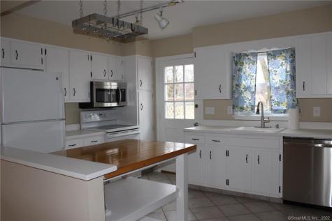 48 Aiken Street Norwalk CT 06851