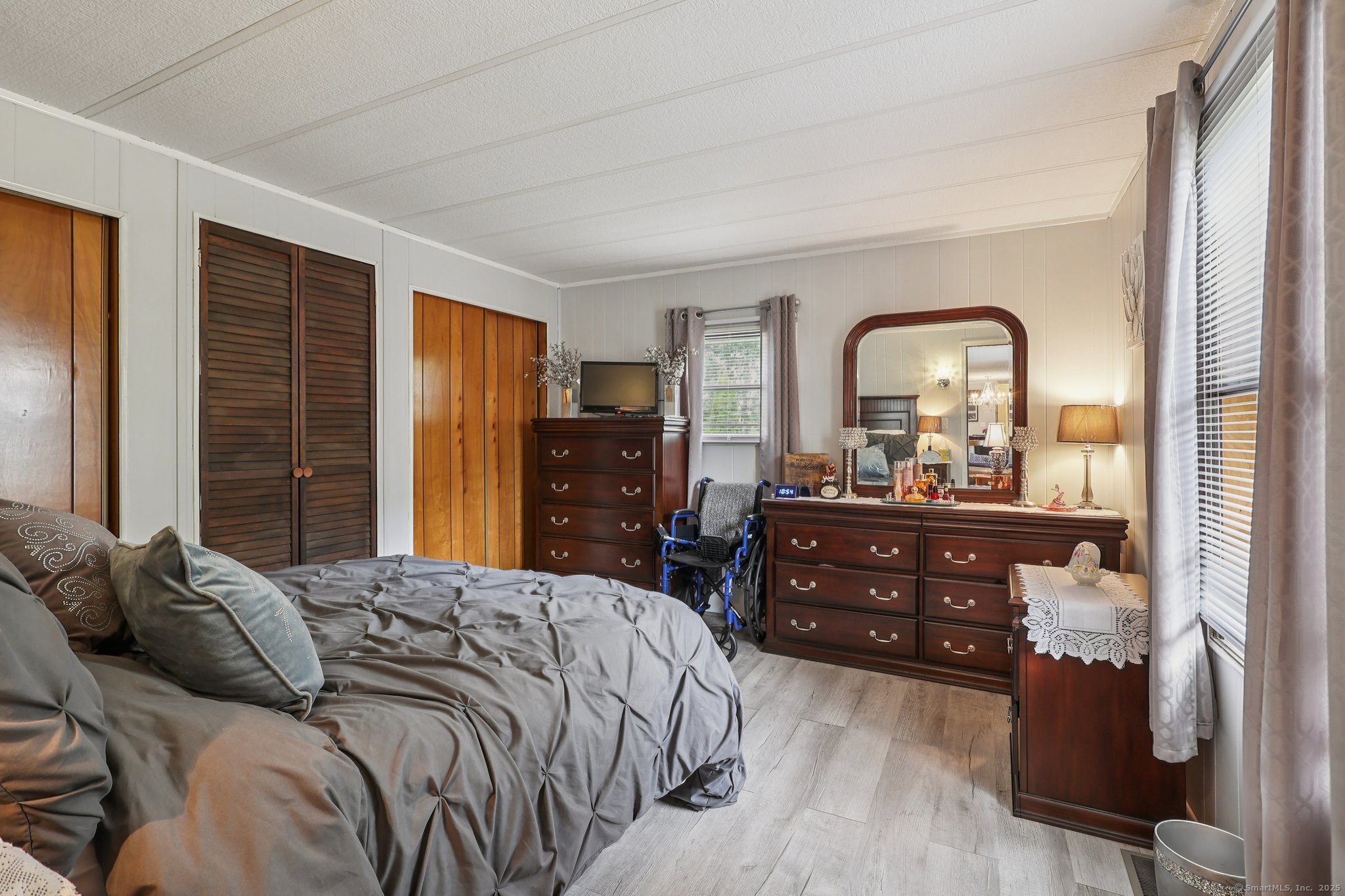 15 Stonewood Terrace Vernon CT 06066