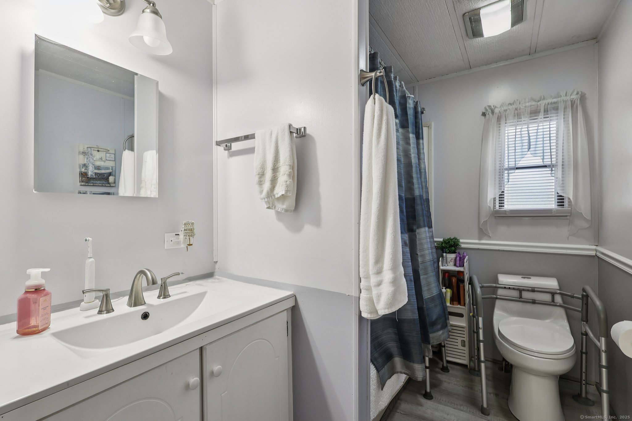 15 Stonewood Terrace Vernon CT 06066