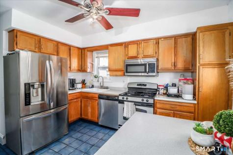 3 Ninth Avenue Danbury CT 06810