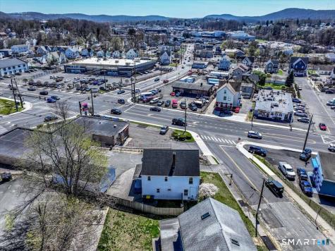 3 Ninth Avenue Danbury CT 06810