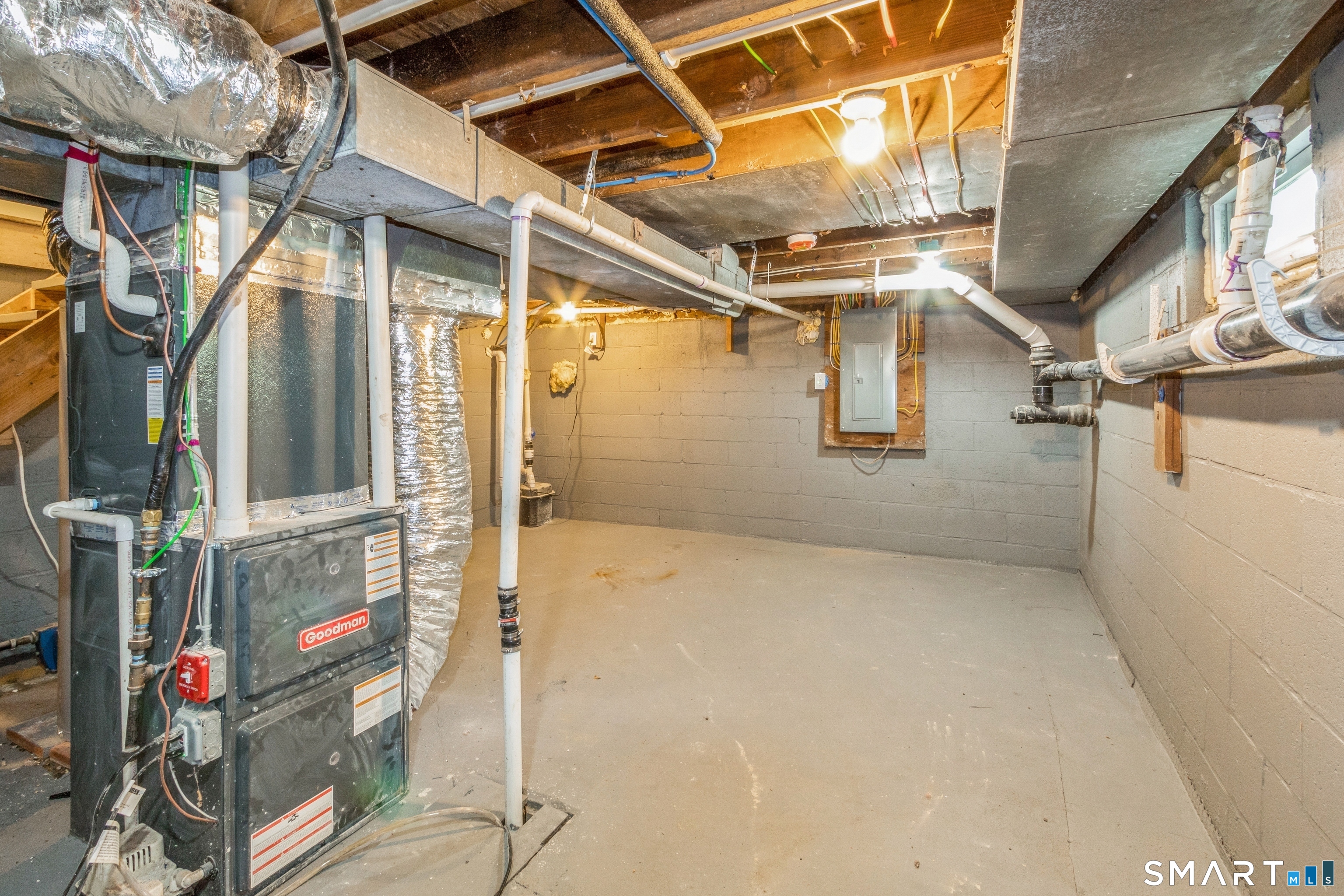 13 Jeanette Street Monroe CT 06468