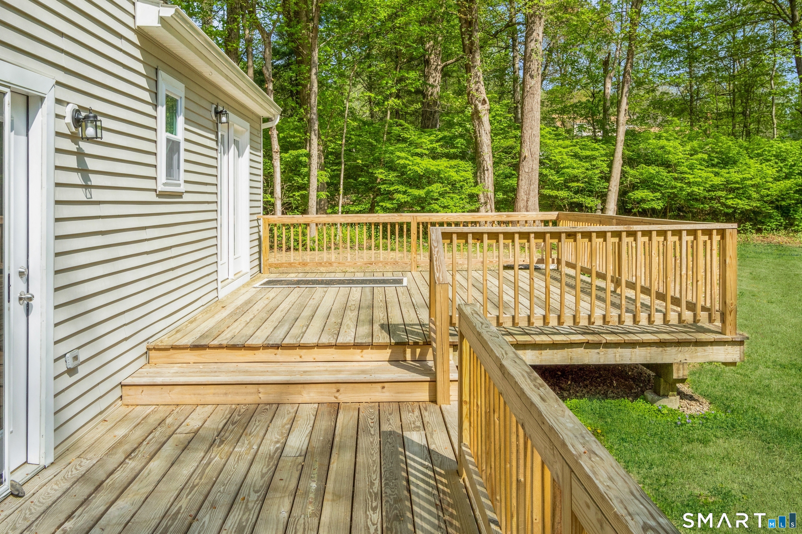 13 Jeanette Street Monroe CT 06468