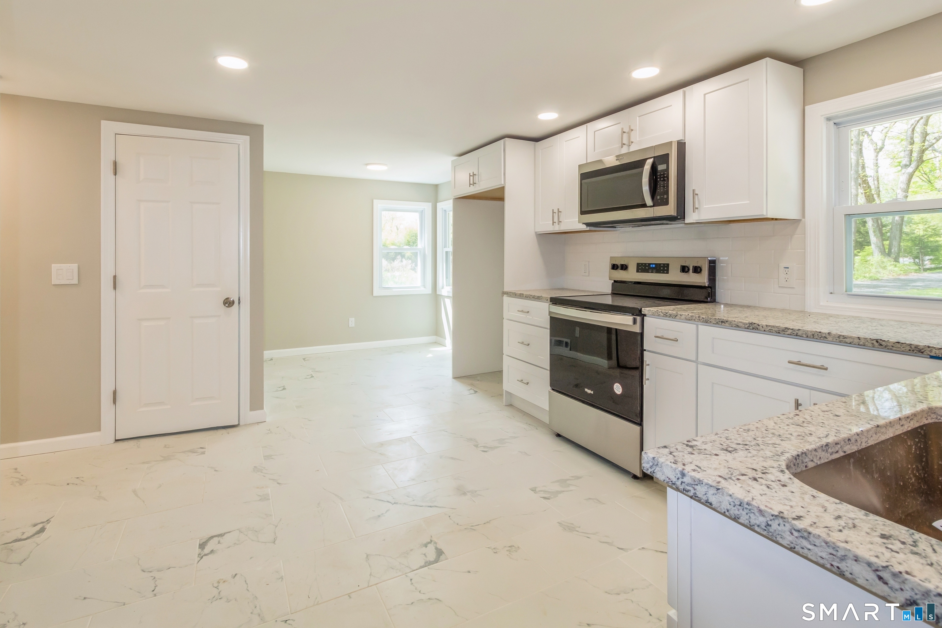 13 Jeanette Street Monroe CT 06468