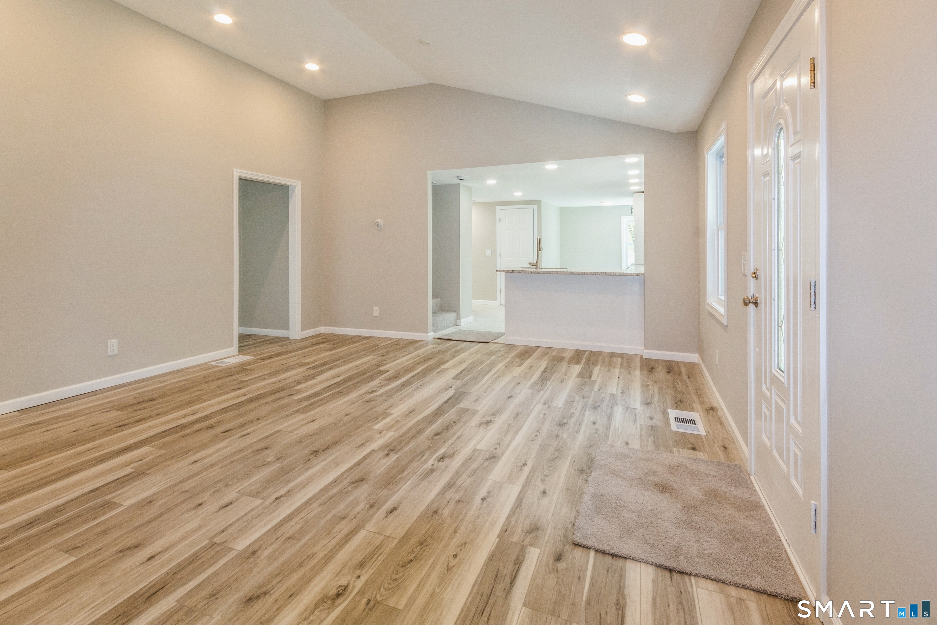 13 Jeanette Street Monroe CT 06468