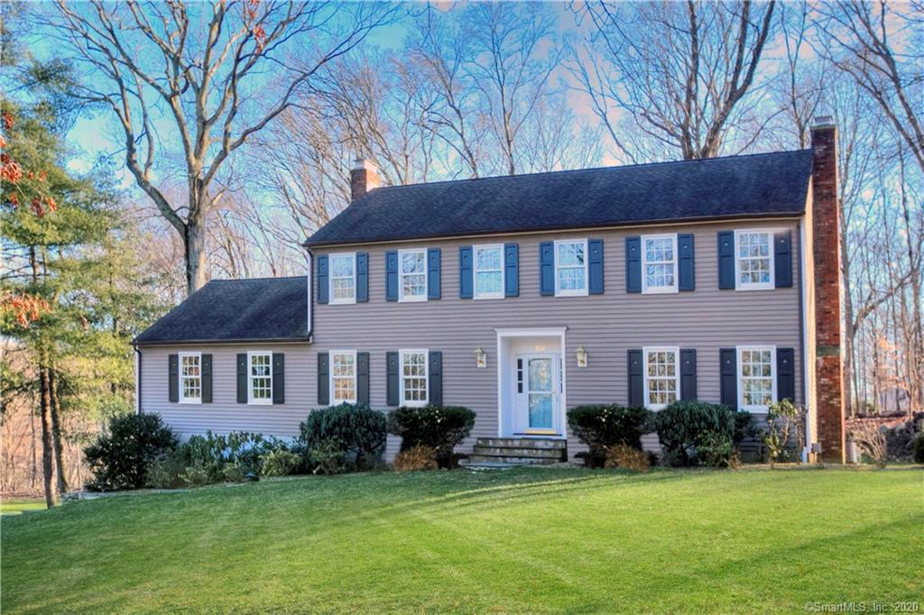 261 Spring Water Lane New Canaan CT 06840