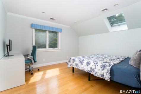 42 Woodledge Road Stamford CT 06907