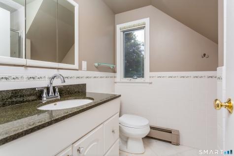 42 Woodledge Road Stamford CT 06907