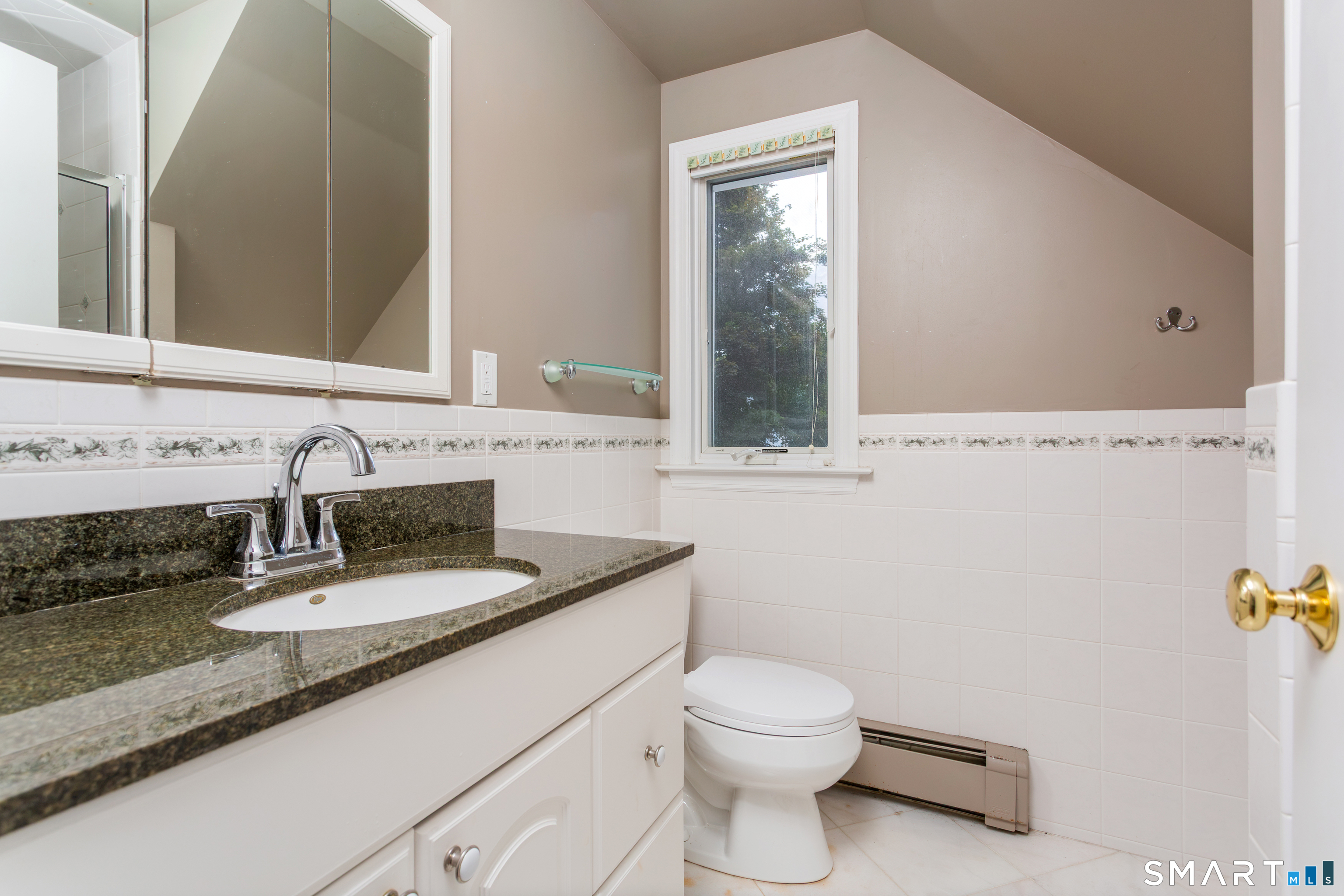 42 Woodledge Road Stamford CT 06907