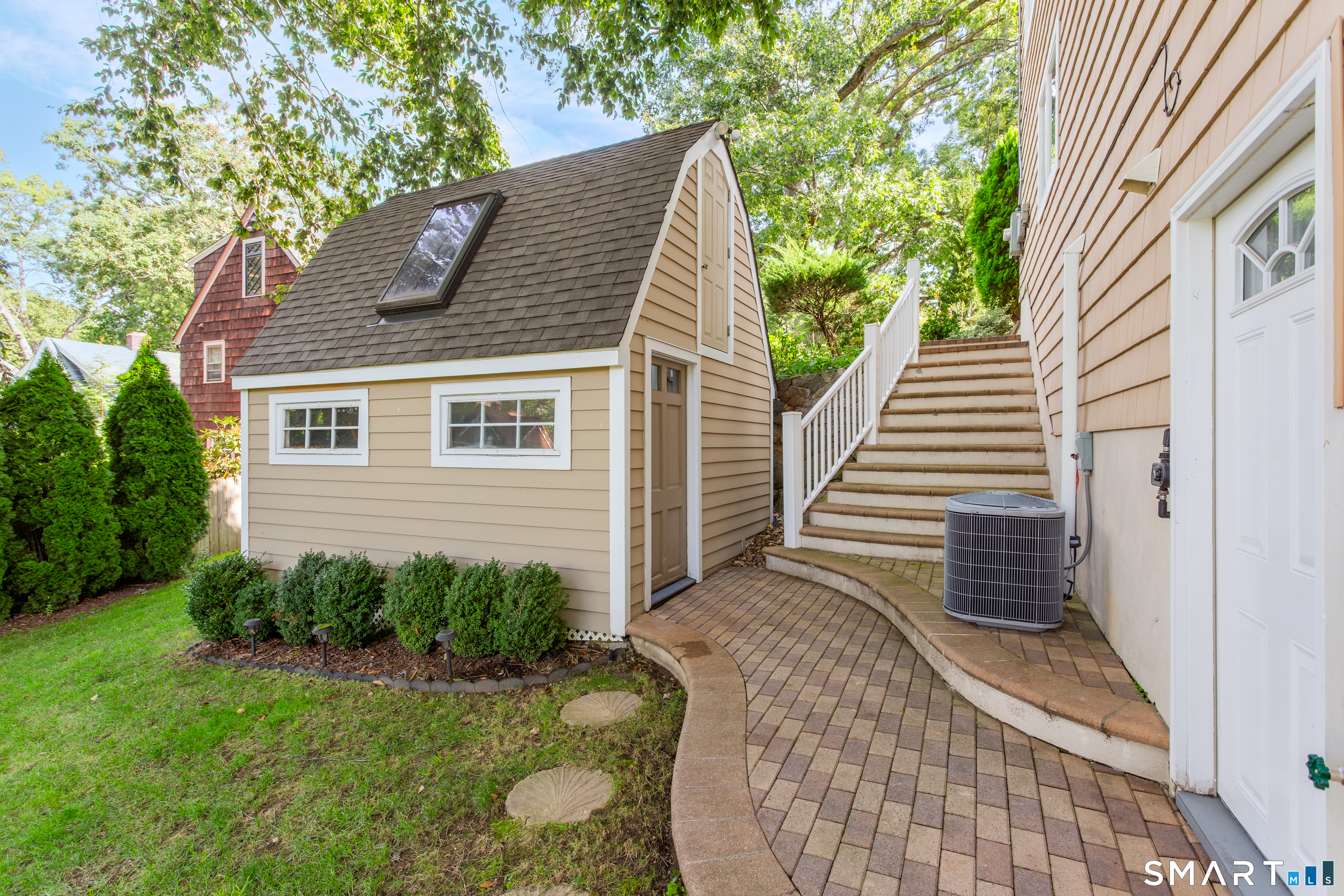 42 Woodledge Road Stamford CT 06907