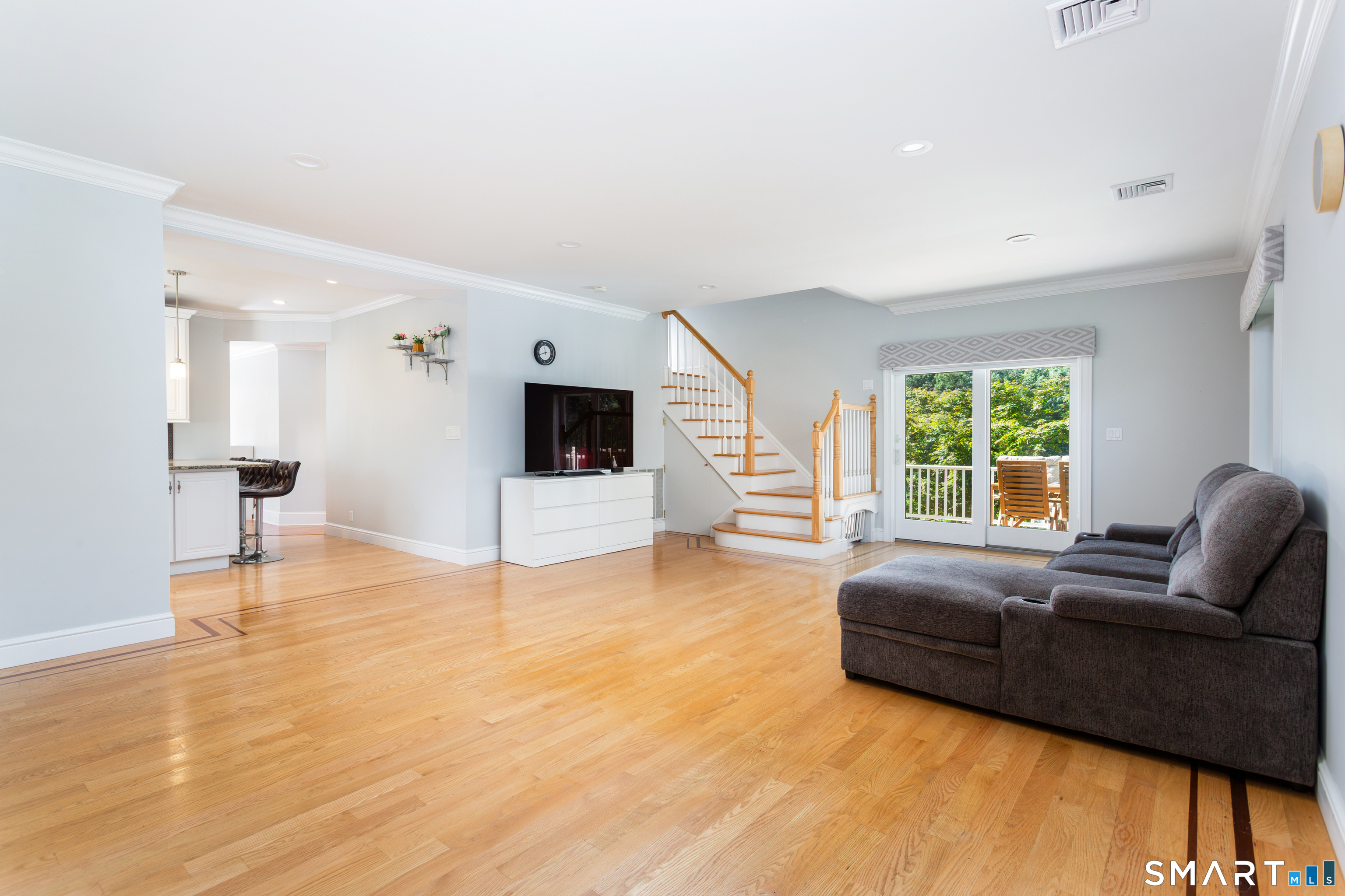 42 Woodledge Road Stamford CT 06907