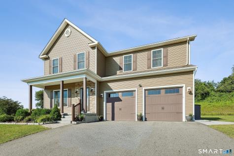 17 Sea View Terrace Waterford CT 06385