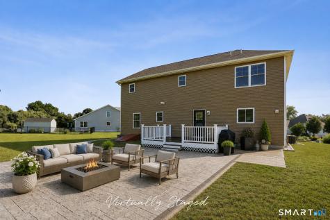 17 Sea View Terrace Waterford CT 06385