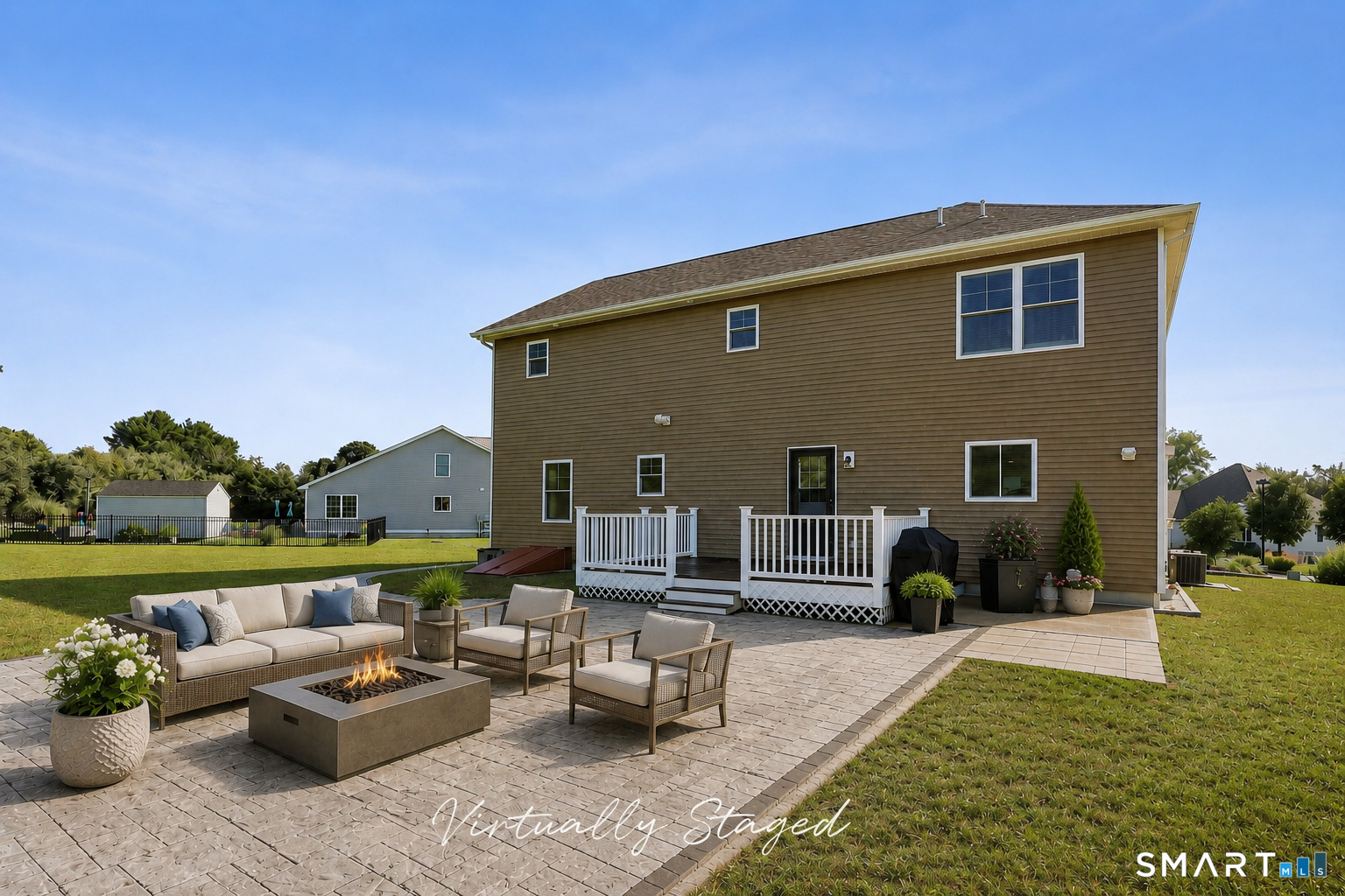 17 Sea View Terrace Waterford CT 06385