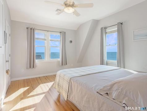 4 Jamaica Court East Haven CT 06512