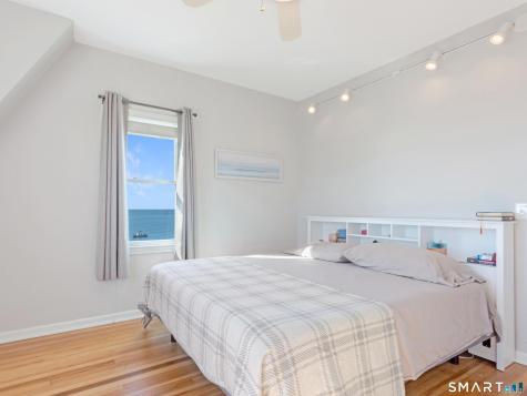 4 Jamaica Court East Haven CT 06512