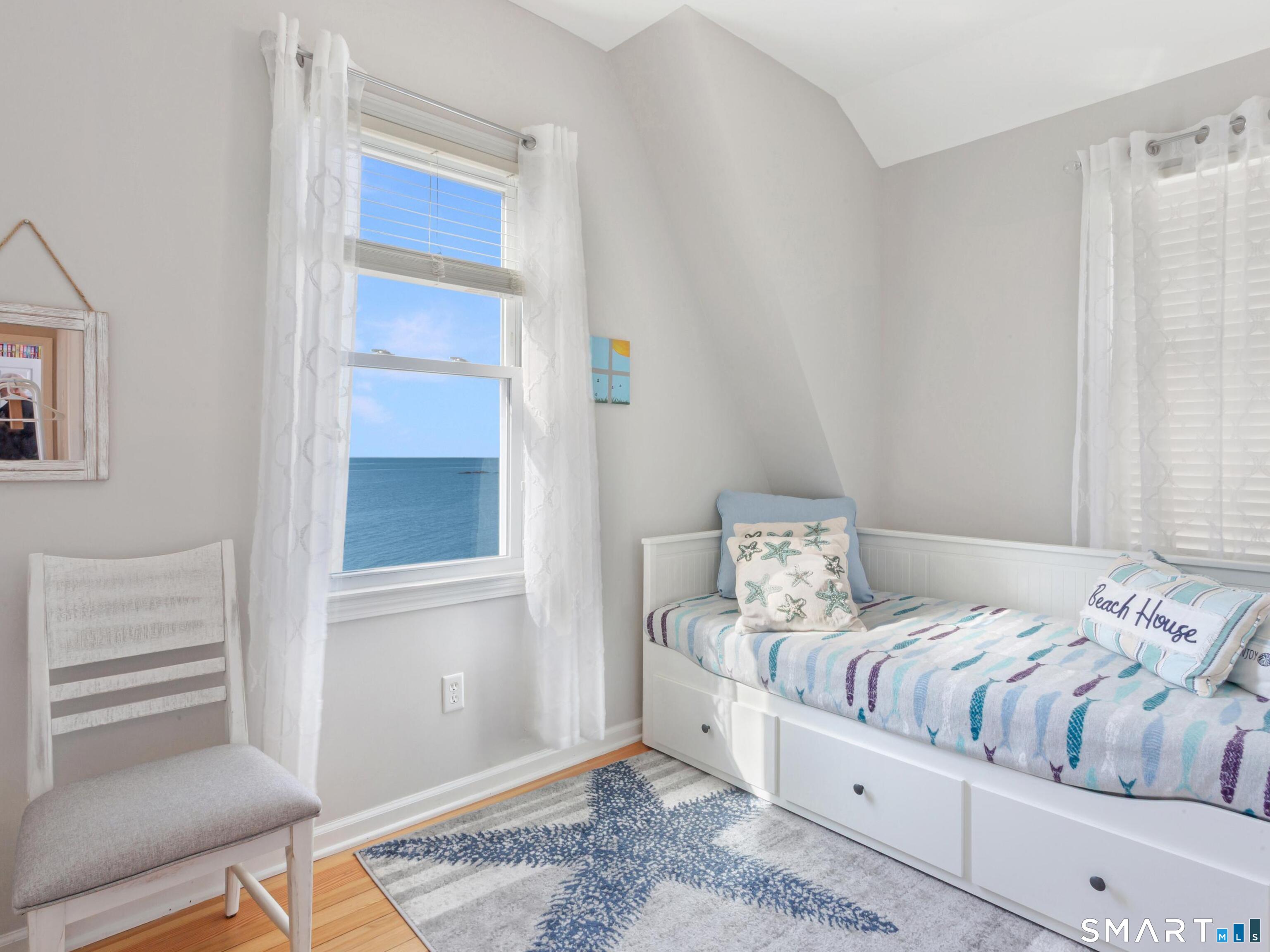 4 Jamaica Court East Haven CT 06512