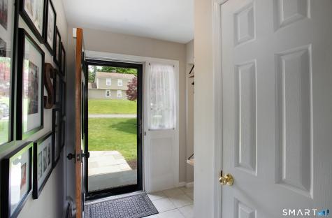 11 Whippoorwill Road Bethel CT 06801