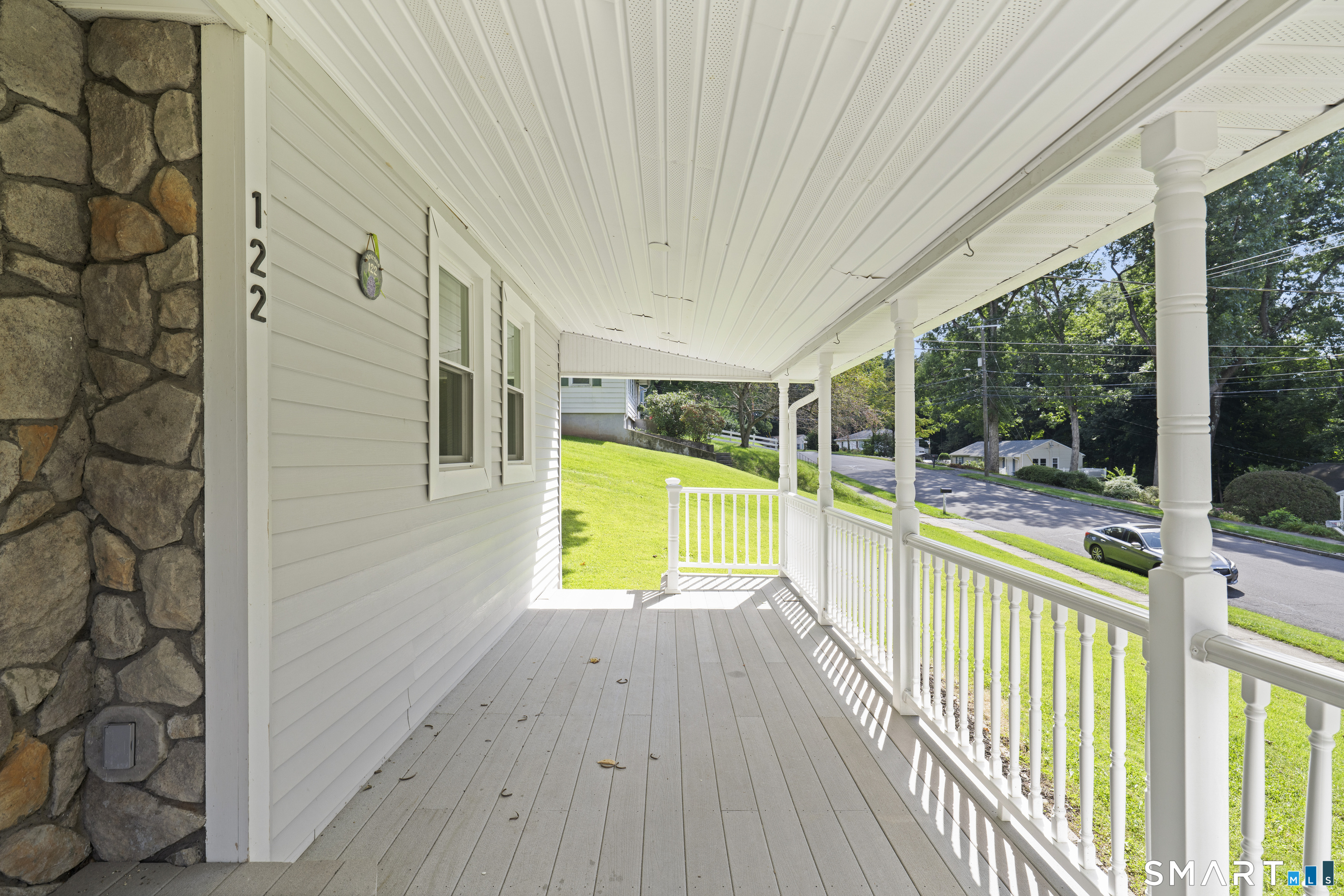 122 Green Hill Lane Cheshire CT 06410