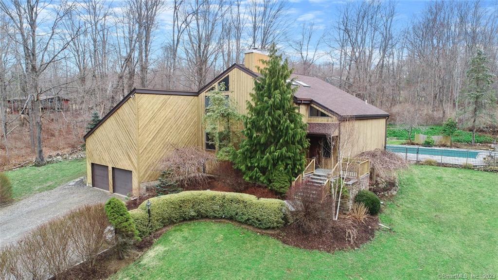 51 Pheasant Ridge Road Redding CT 06896