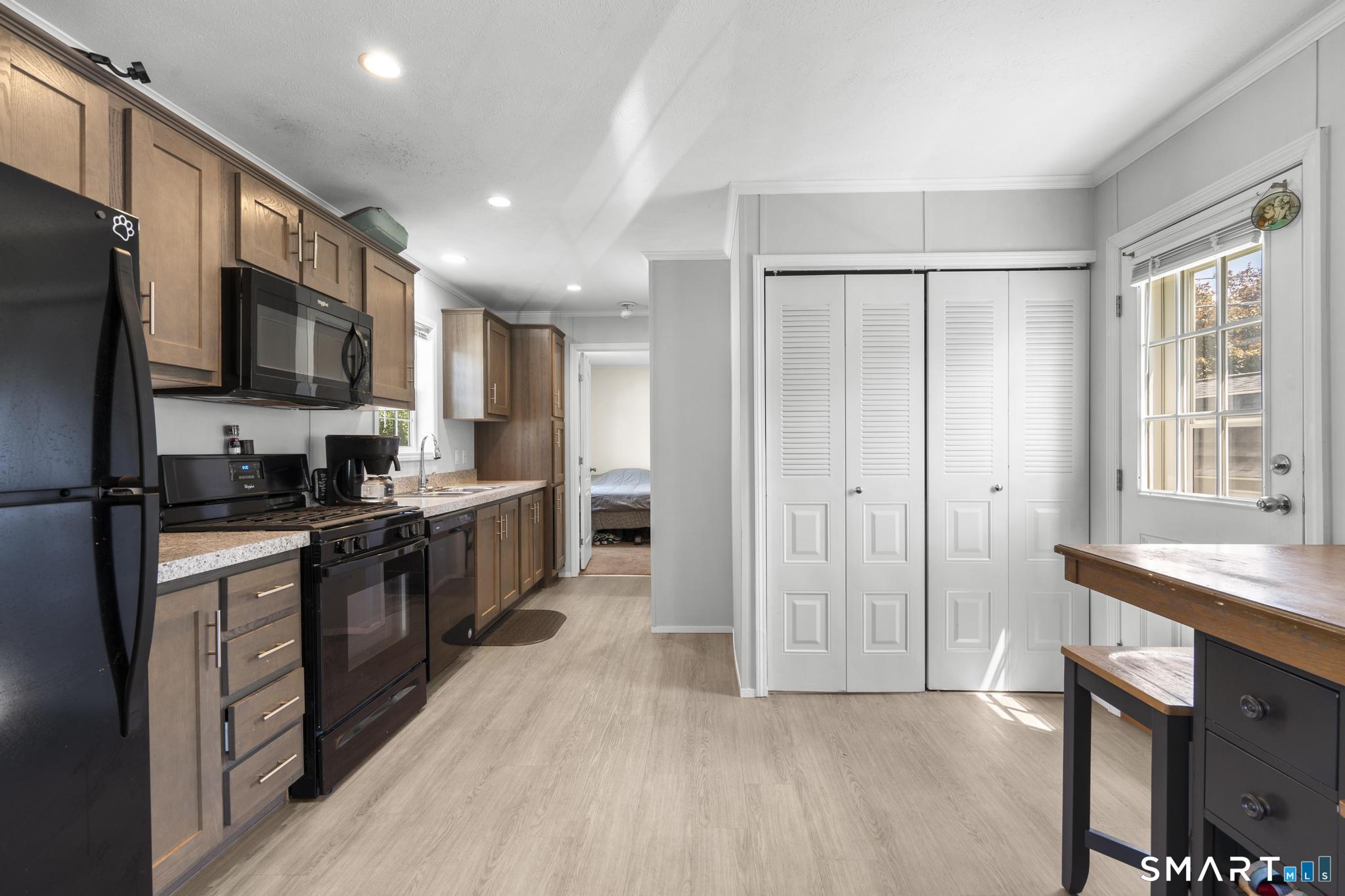 230 Main Street Wallingford CT 06492