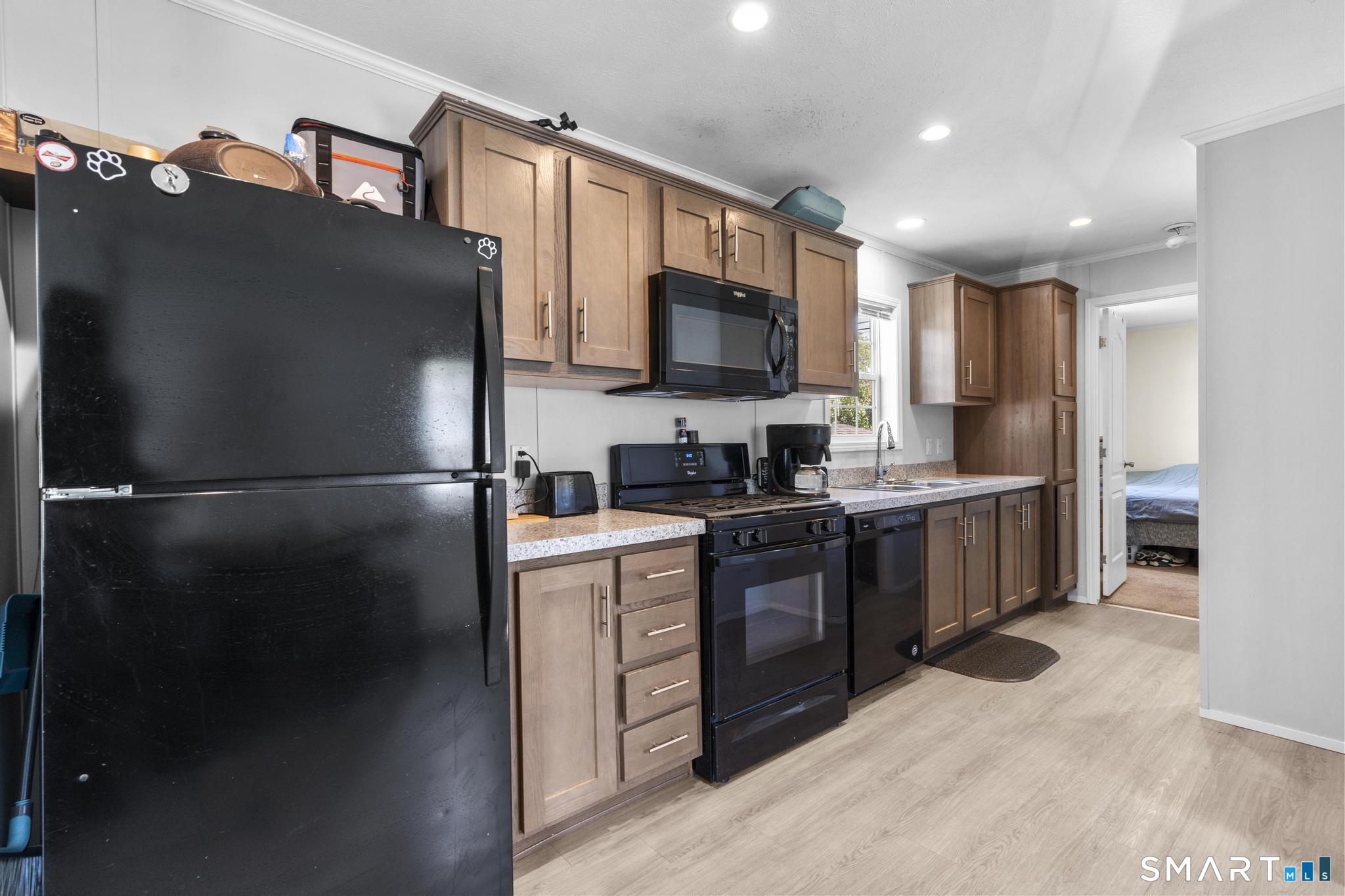 230 Main Street Wallingford CT 06492