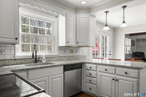 85 Lawton Road Canton CT 06019