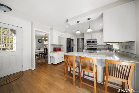 85 Lawton Road Canton CT 06019