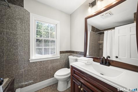 85 Lawton Road Canton CT 06019
