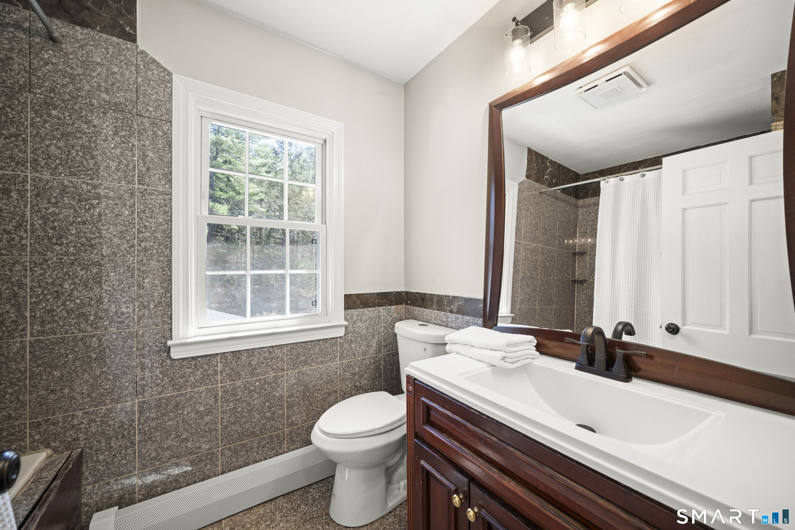 85 Lawton Road Canton CT 06019