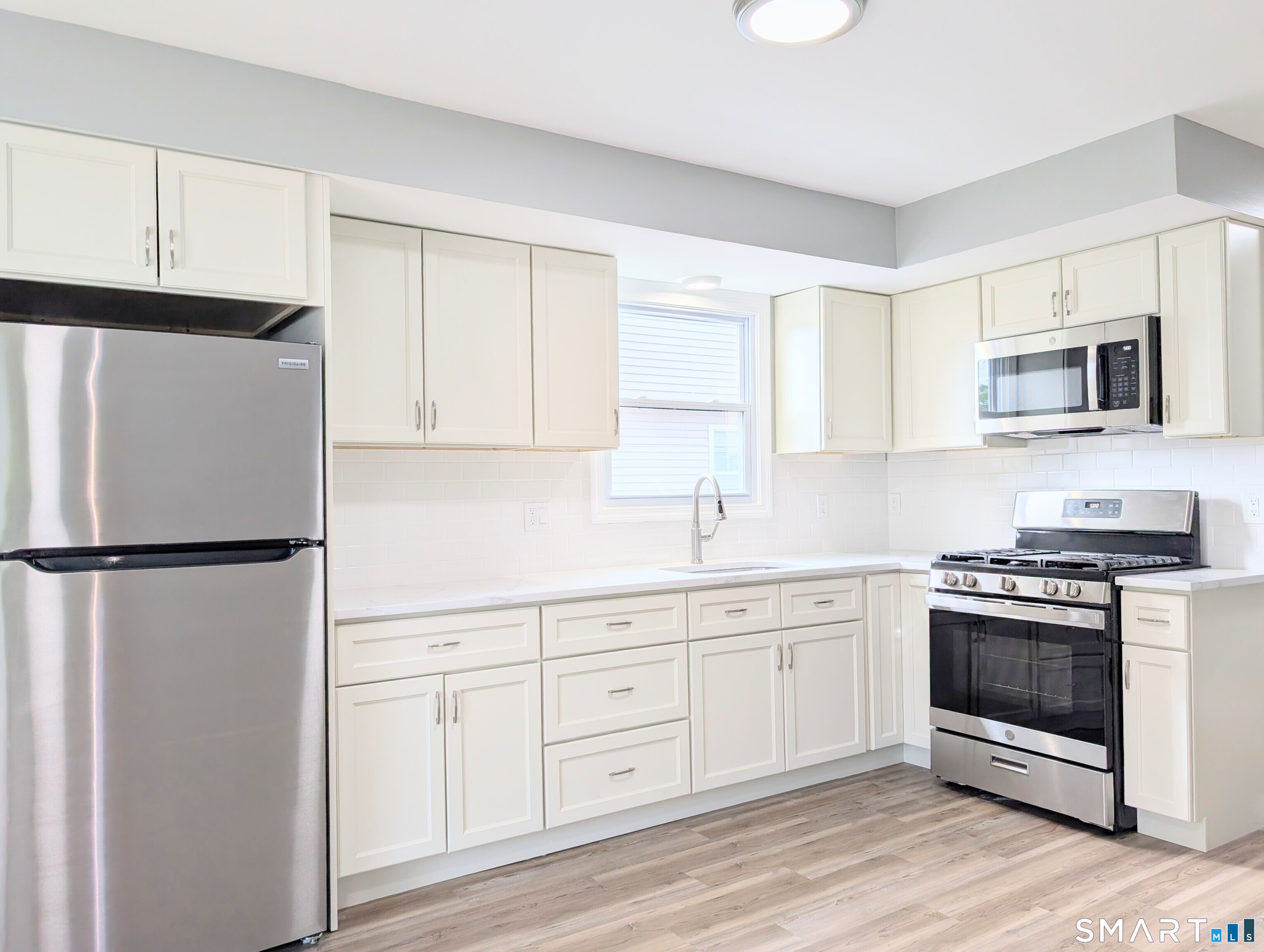 323 Columbus Avenue Stratford CT 06615