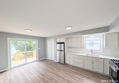 323 Columbus Avenue Stratford CT 06615