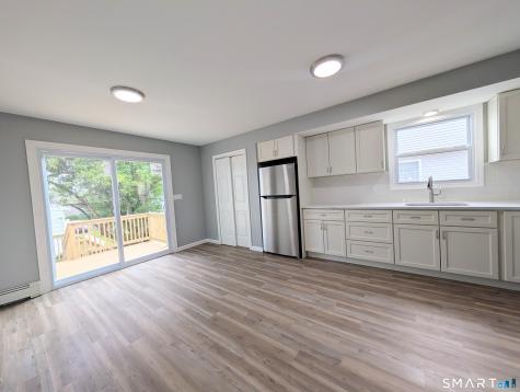 323 Columbus Avenue Stratford CT 06615
