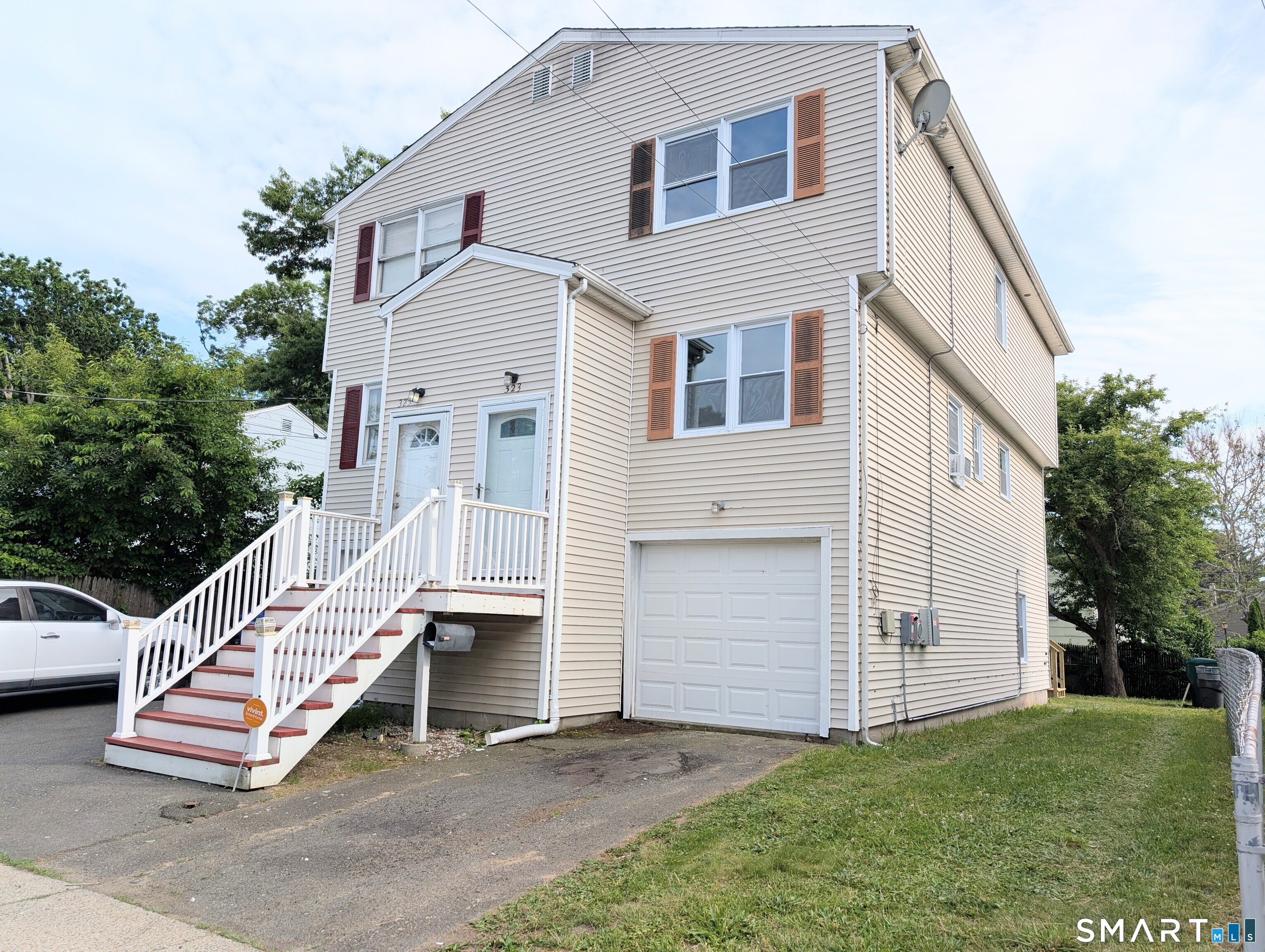 323 Columbus Avenue Stratford CT 06615