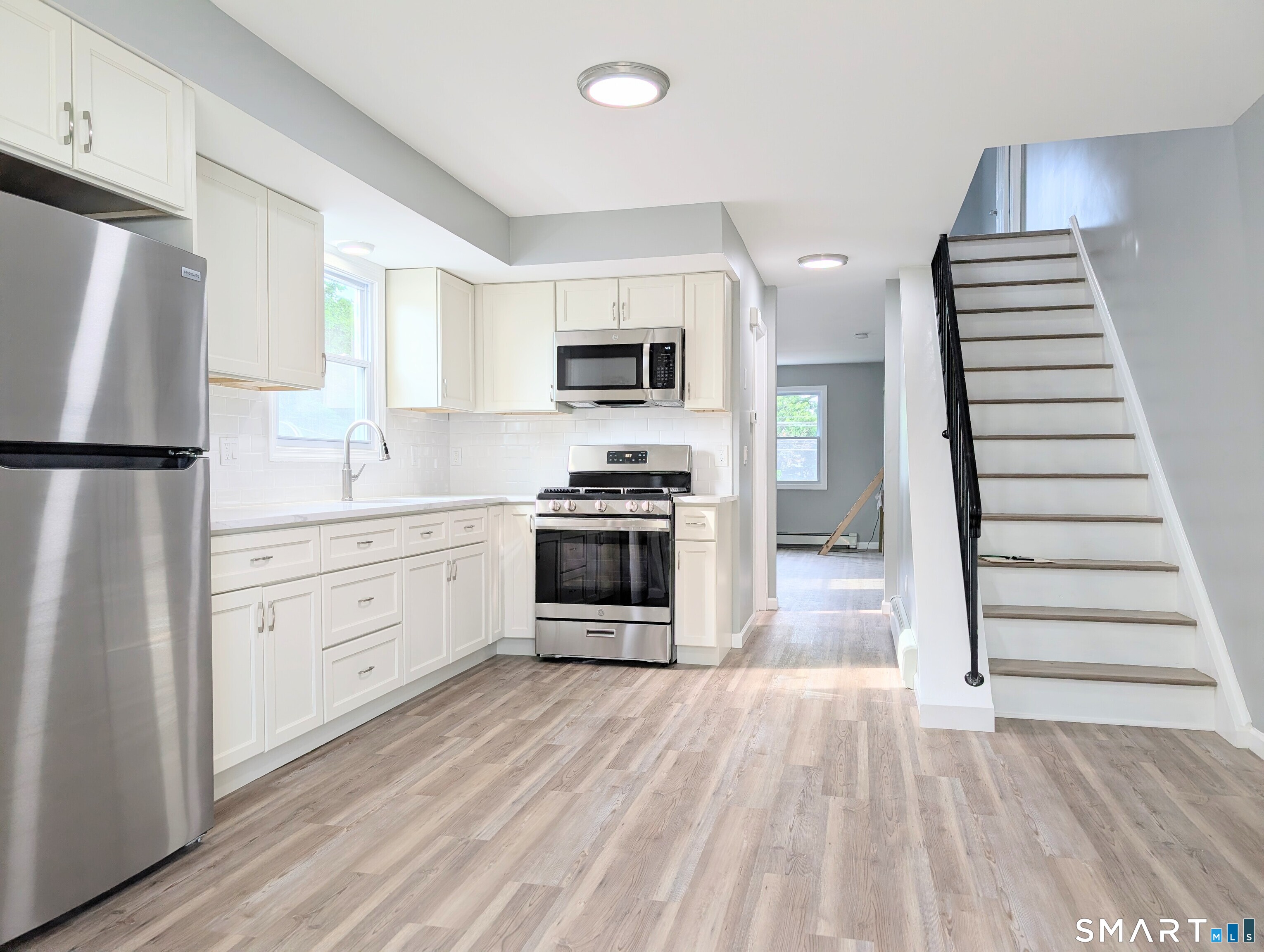 323 Columbus Avenue Stratford CT 06615