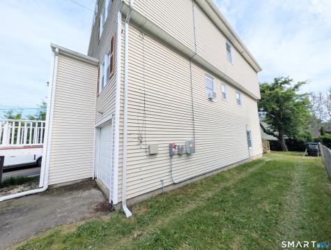 323 Columbus Avenue Stratford CT 06615