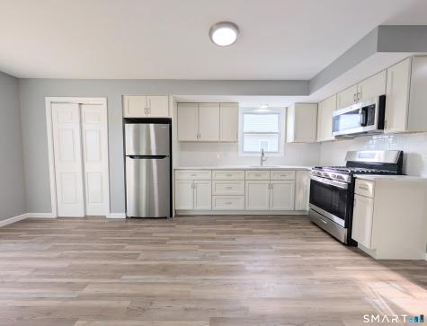 323 Columbus Avenue Stratford CT 06615