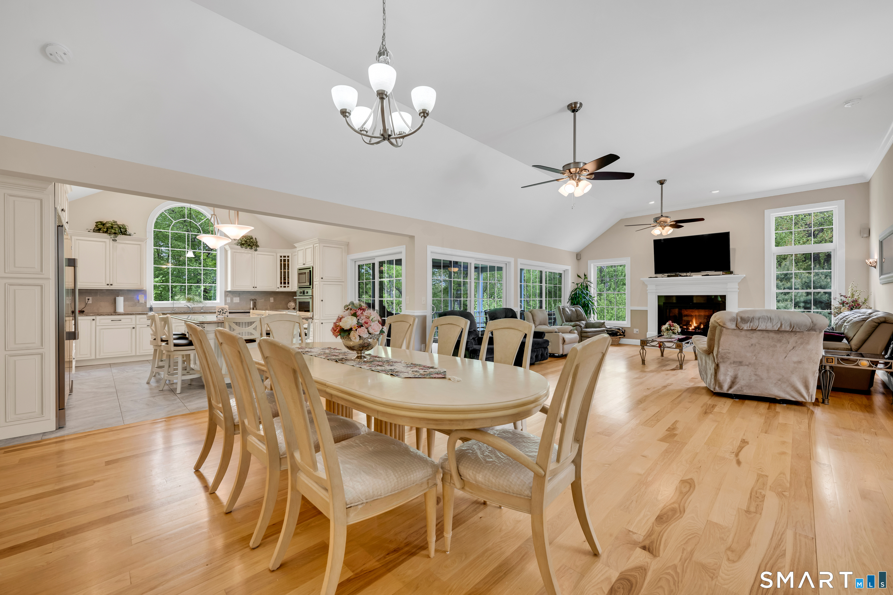 1 Bigwood Lane Burlington CT 06013