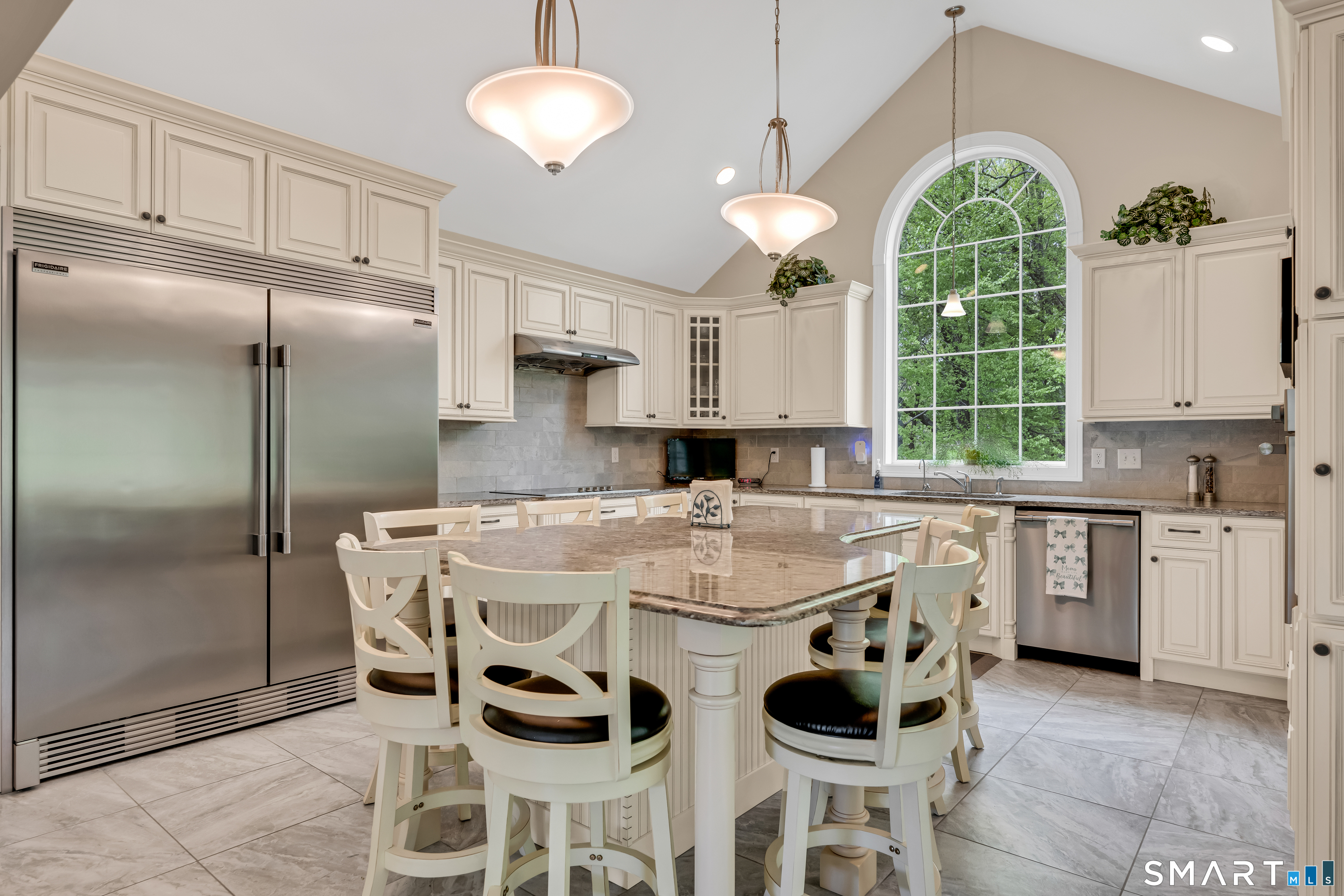 1 Bigwood Lane Burlington CT 06013