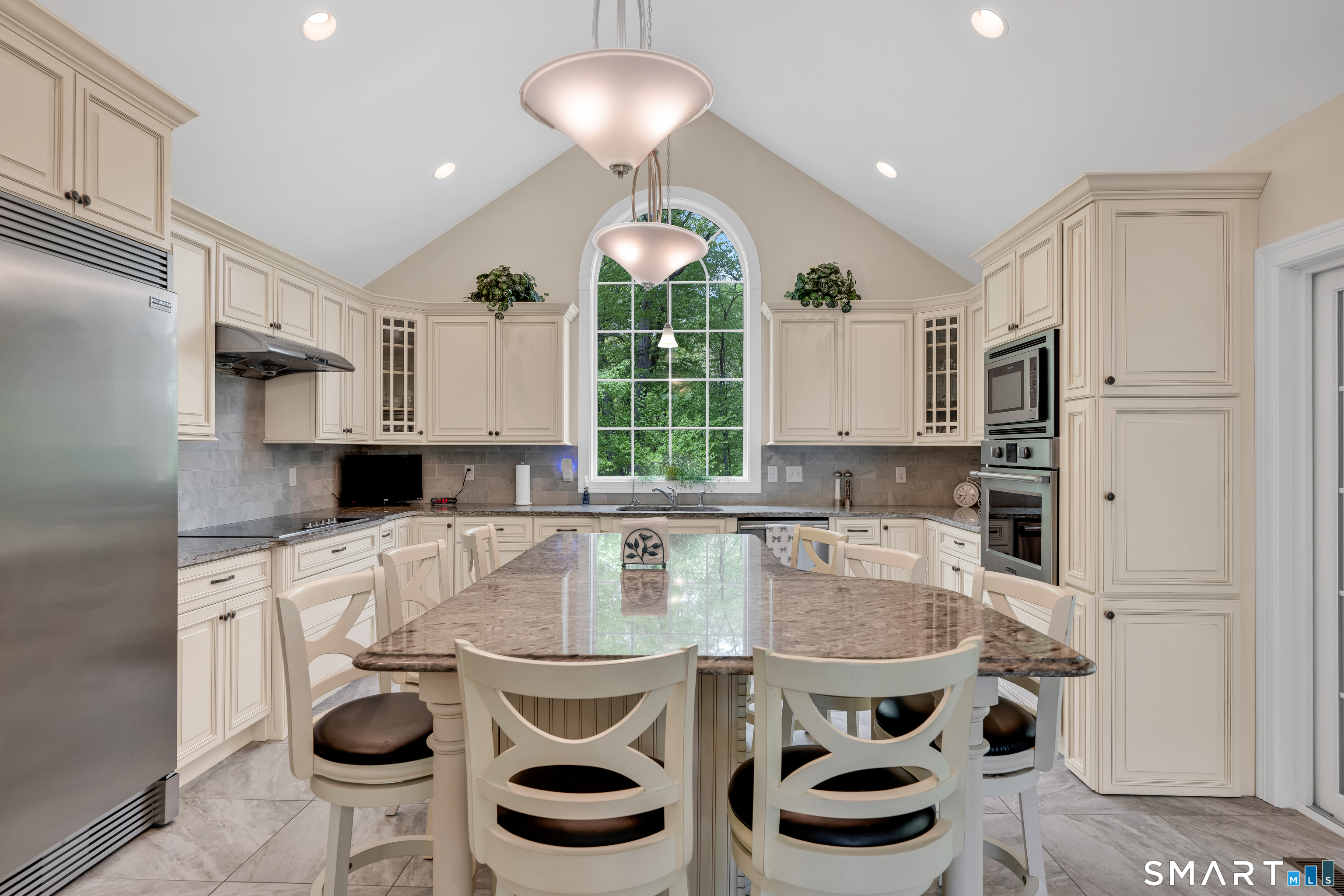 1 Bigwood Lane Burlington CT 06013