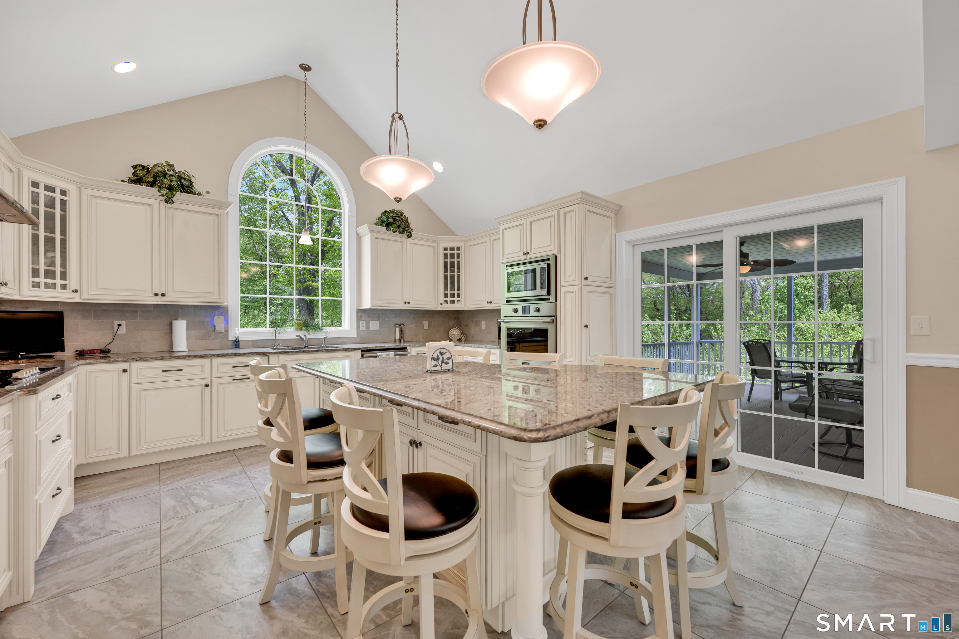 1 Bigwood Lane Burlington CT 06013