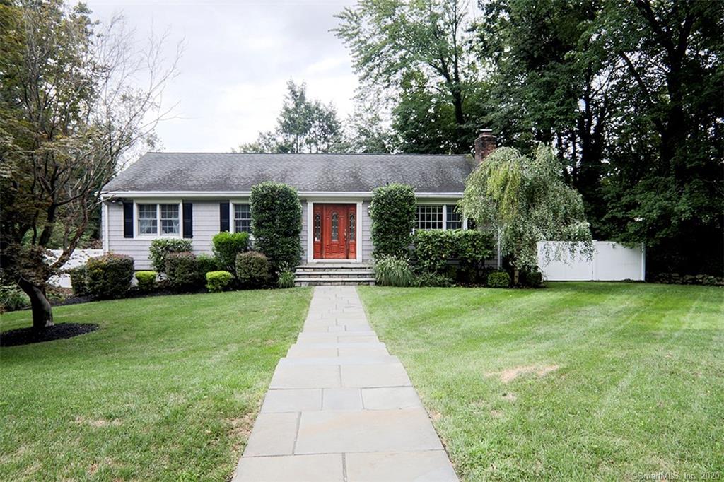 10 Eric Court Norwalk CT 06851