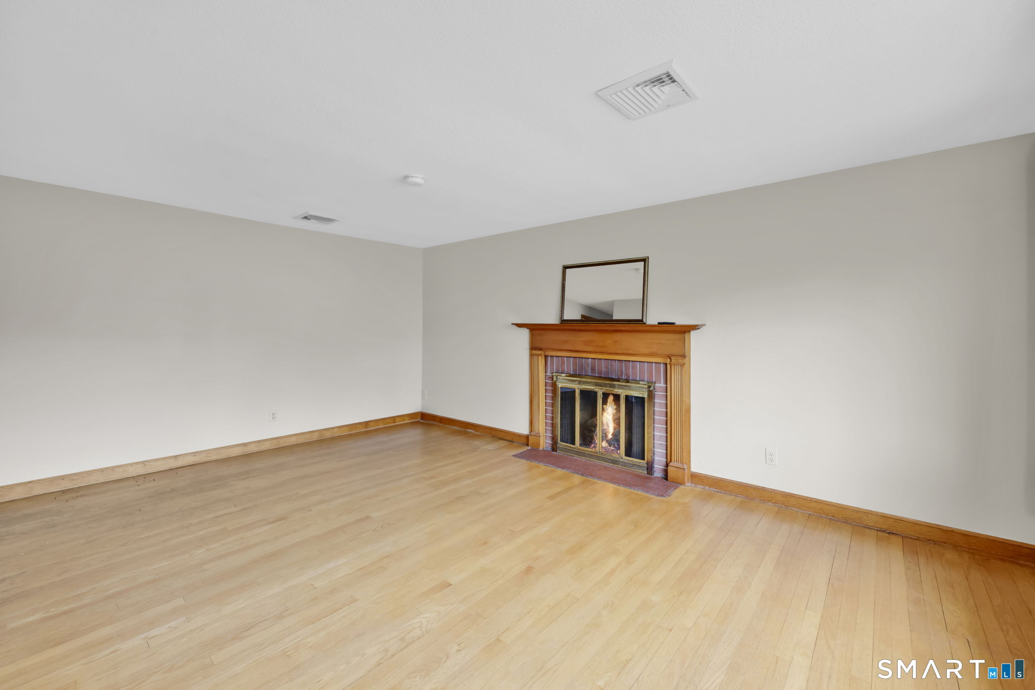 61 Linwood Drive East Hartford CT 06118