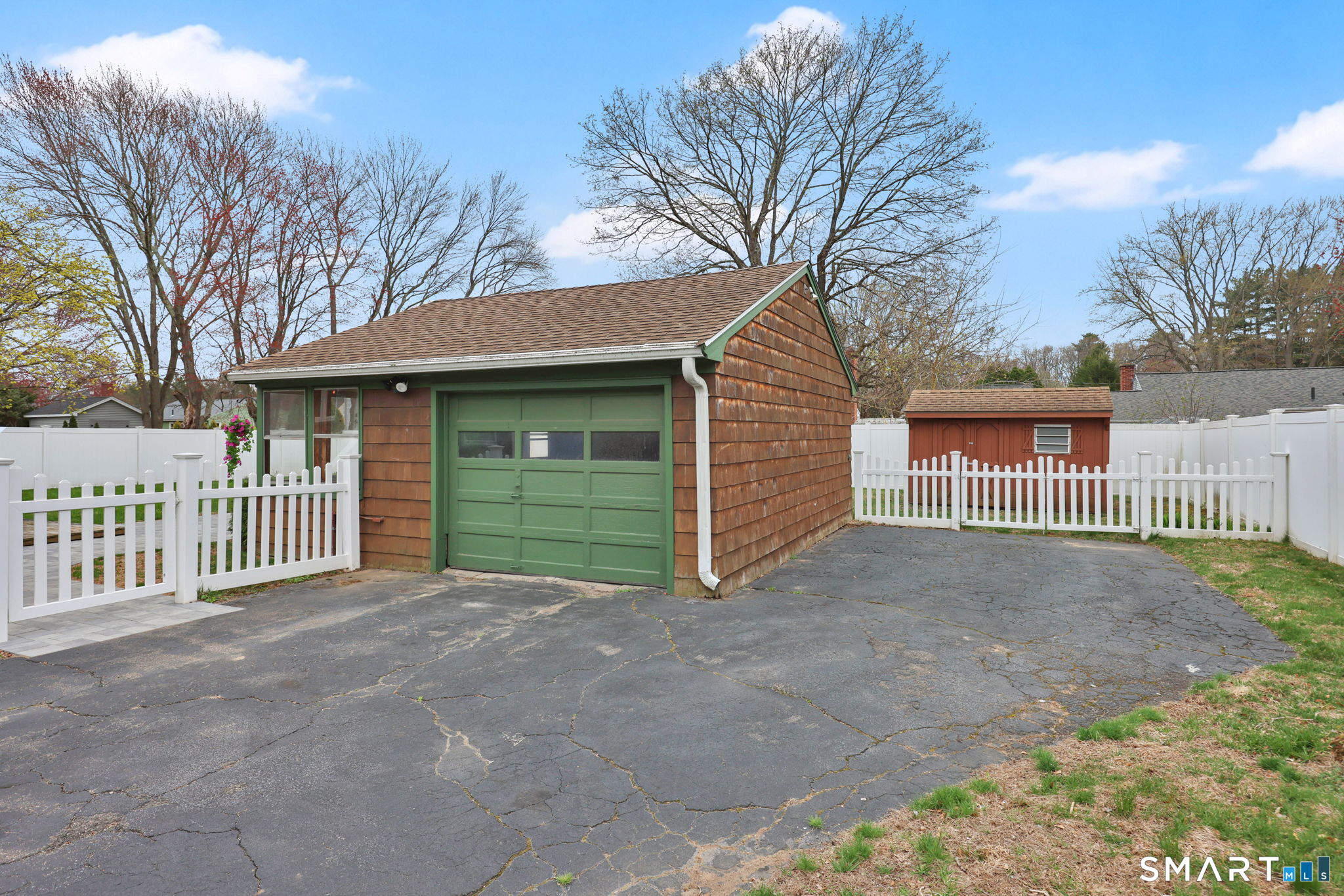 61 Linwood Drive East Hartford CT 06118